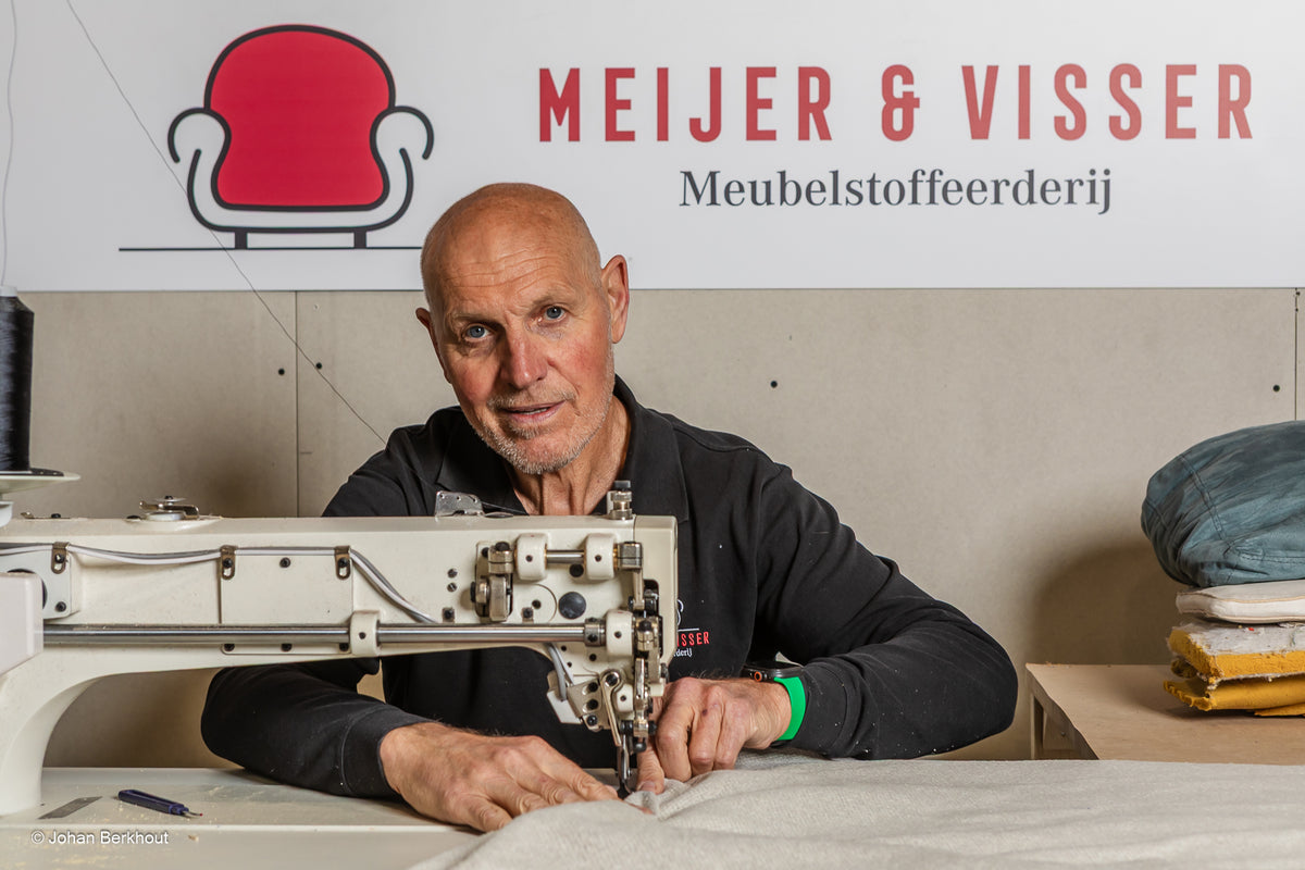 Load video: Upholstery Amsterdam